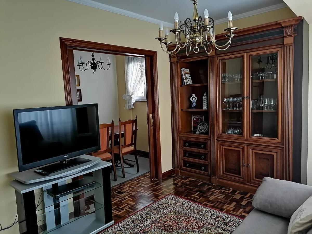 Apartament Piso En Pleno Centro De Mino Derecha Zewnętrze zdjęcie